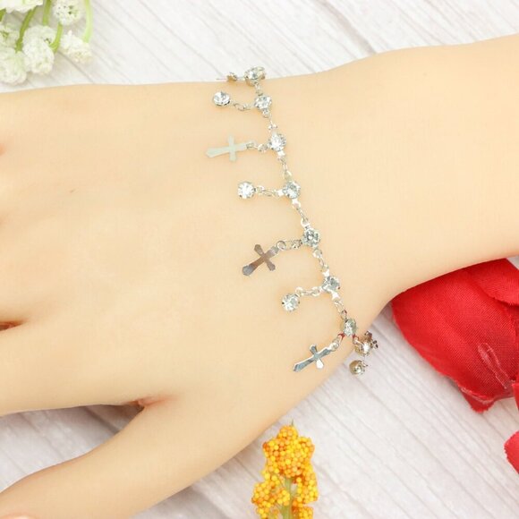 "Trendy Handmade Bracelet – A Thoughtful Gift for Girls & Women | UNVRC1317 - Picture 5 of 10